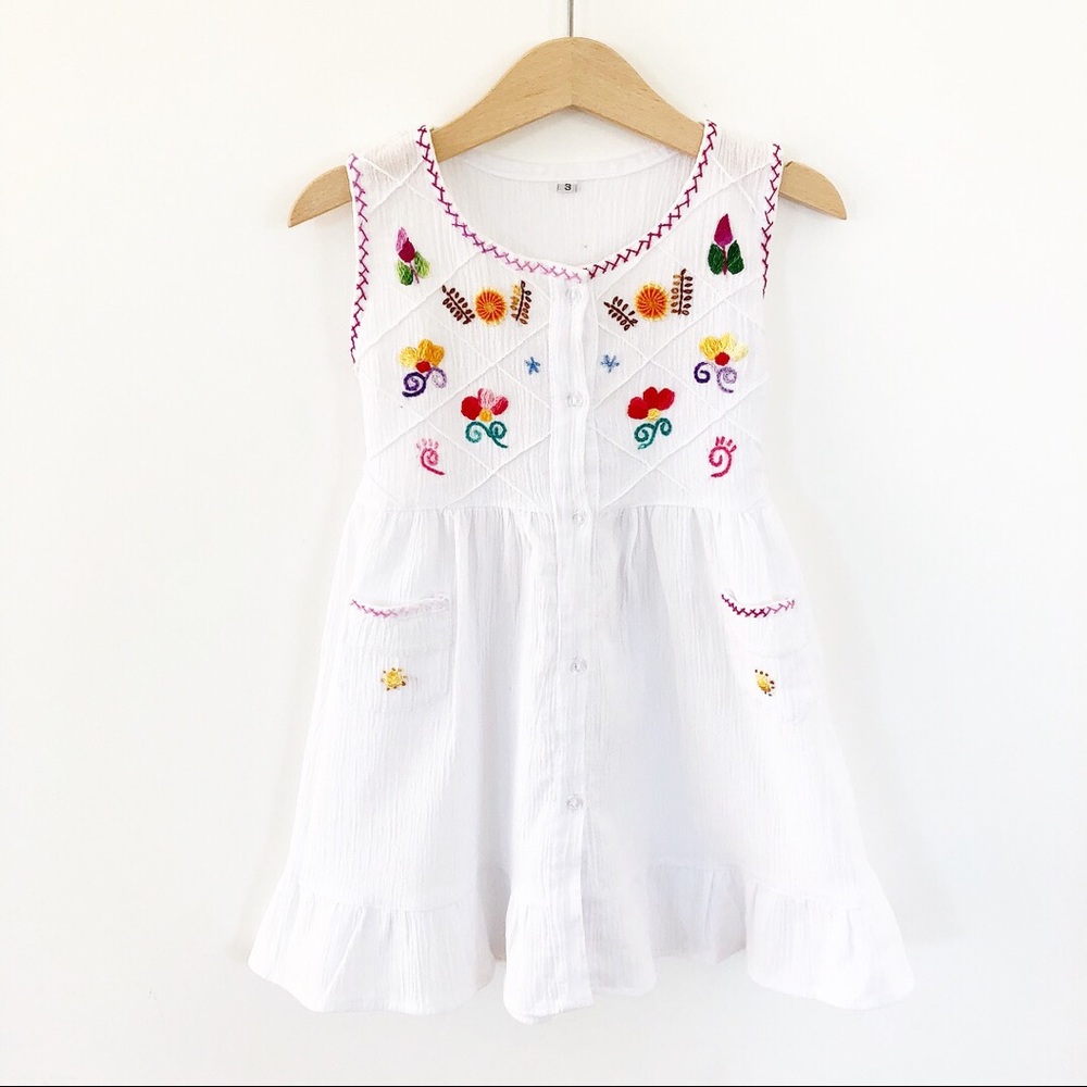100% cotton embroidered Ecuadorian dress size 3T - Picture 3 of 5
